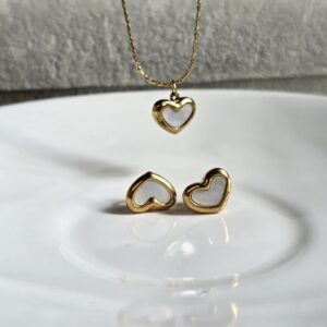 Gold heart jewelry set